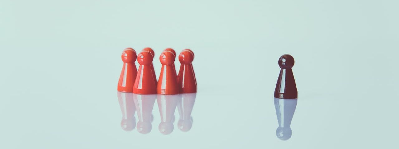 rode pionnen en een zwarte bij blog over uitsluiten pensioen discussie